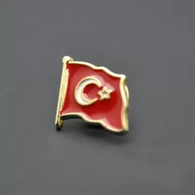 Türk Bayragı Rozeti 