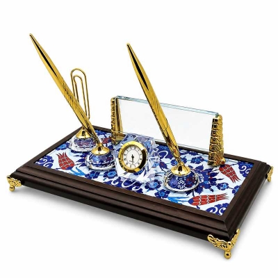 Ahşap Çini Desenli Kristal Masa İsimliği