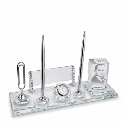 3d Atatürk Kristal Masa İsimliği