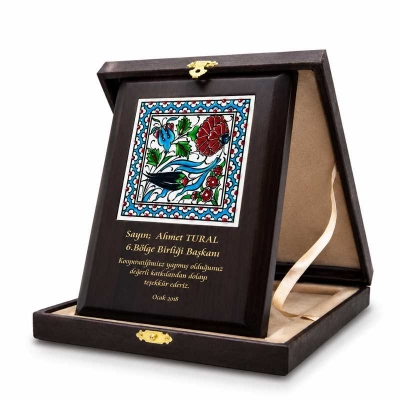 Çiçekli Çinili Plaket 