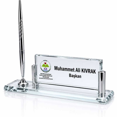 Gümüş Aksesuarlı Kristal Masa İsimliği 