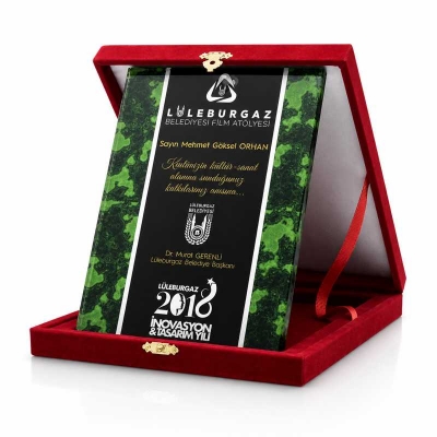 Mermer Desenli Kadife Kutulu Kristal Plaket