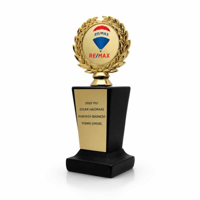 Metal Çelenk Figürlü Plaket 