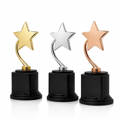 Metal Yıldızlı Ödül Plaket Modelleri