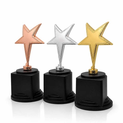 Metal Yıldızlı Ödül Plaket İmalatı